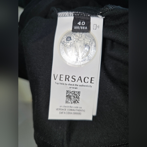 NWOT Versace Medusa Watercolor T-shirt! - Picture 3 of 8